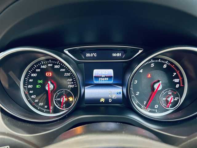 メルセデス・ベンツ ＣＬＡ１８０ AMG スタイル 大阪府 2019(平31)年 2.4万km ジュピターレッド レーダーセーフティ/サンルーフ/HUD/ハーフレザー/メモリ付きパワーシート/シートヒーター/ACC/純正ナビ/TV/バックカメラ/applecarplay/純正18インチAW/LEDヘッドライト/ブラインドスポット