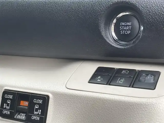 トヨタ シエンタ G 長野県 2016(平28)年 8万km ヴィンテージブラウンパールクリスタルシャイン (株)IDOMが運営する【じしゃロン長野店】の自社ローン専用車両になります。こちらは現金またはオートローンご利用時の価格です。自社ローンご希望の方は別途その旨お申付け下さい/純正ナビ/Bluetooth/バックカメラ/ETC/フルセグテレビ/両側パワースライド/純正フロアマット/レーンキープアシスト/横滑り防止装置/アイドリングストップ/盗難防止装置/プリクラッシュセーフティー/LEDヘッドライト/オートマチックハイビーム