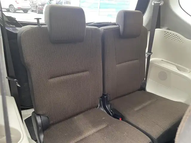 トヨタ シエンタ G 長野県 2016(平28)年 8万km ヴィンテージブラウンパールクリスタルシャイン (株)IDOMが運営する【じしゃロン長野店】の自社ローン専用車両になります。こちらは現金またはオートローンご利用時の価格です。自社ローンご希望の方は別途その旨お申付け下さい/純正ナビ/Bluetooth/バックカメラ/ETC/フルセグテレビ/両側パワースライド/純正フロアマット/レーンキープアシスト/横滑り防止装置/アイドリングストップ/盗難防止装置/プリクラッシュセーフティー/LEDヘッドライト/オートマチックハイビーム