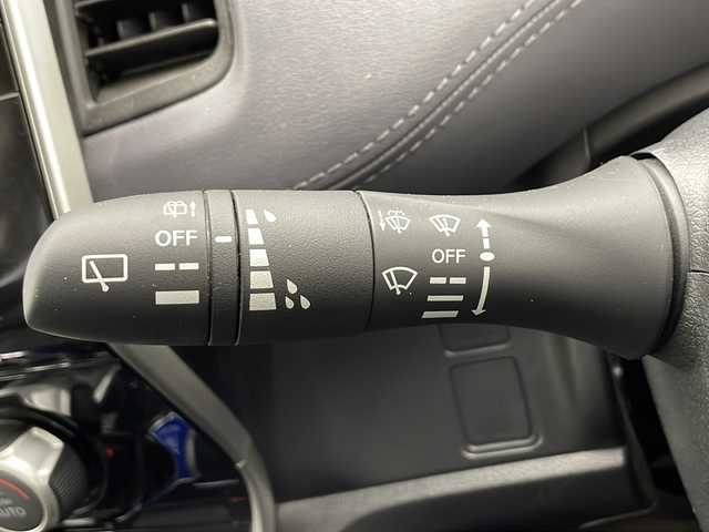 日産 セレナ e－パワー ハイウェイスター V 千葉県 2022(令4)年 4.9万km ブリリアントホワイトパール 純正SDナビ/フルセグTV/Bluetooth/CD/DVD/USB/バック・サイド・フロントカメラ/全方位カメラ/前方ドライブレコーダー/レーダー探知機/両側パワースライドドア/プロパイロット/追従クルーズコントロール/ステアリングリモコン/ステアリングヒーター/シートヒーター/スマートキー/スペアキー/前後コーナーセンサー/LEDヘッドライト