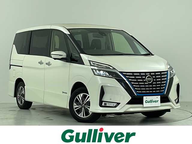 日産 セレナ e－パワー ハイウェイスター V 大阪府 2022(令4)年 4.9万km ブリリアントホワイトパール 純正SDナビ/(フルセグTV/Bluetooth/CD/DVD/USB)/アラウンドビューカメラ/バック・サイド・フロントカメラ/両側パワースライドドア/プロパイロット/レーダークルーズコントロール/ステアリングリモコン/ステアリングヒーター/シートヒーター/スマートキー/スペアキー/前後コーナーセンサー/オートライト/LEDヘッドライト