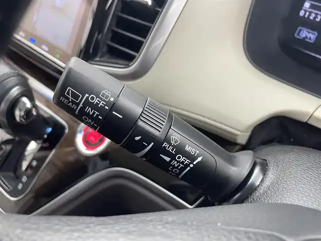 ホンダ オデッセイ G エアロ ホンダセンシング 福井県 2018(平30)年 6.1万km プラチナホワイトパール 純正ナビ　/サイドリフトアップシート　/両側パワースライドドア　　/全方位カメラ　/前後ドライブレコーダー　/アダプティブクルーズコントロール　/ビルトインＥＴＣ　/ドアバイザー　/スマートキー　/ロールサンシェード/衝突被害軽減システム/オートライト