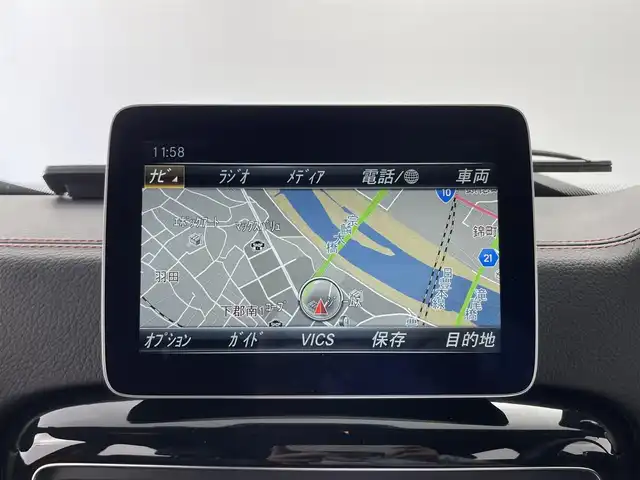 メルセデス・ベンツ ゲレンデヴァーゲン Ｇ３５０ｄ デジーノ マヌファクトゥーアED 大分県 2017(平29)年 3.5万km オブシディアンブラック 200台限定車“designo manufaktur Edition/・ブラックペイント19インチAMG 5スポークアルミホイール/・ブラックアクセント（フロントグリル、ステンレス製スペアタイヤカバー、ドアミラーカバー、サイドストリップ）/・スライディングルーフ/・マルチコントロールシートバック（前席）/・レッドステッチ入designoレザーブラック内装/・designoフロアマット/ harman/kardon ロジック７サラウンドサウンドシステム/4WD/純正ナビ/（CD/DVD/AM/FM/Bluetooth）/バックカメラ/サイドビューカメラ/黒本革シート/前席シートベンチレーション/全後席シートヒーター/前席パワーシート（ポジションメモリー付き）/電動チルトテレスコピックステアリング/前方ドライブレコーダー/ETC/ASSURAレーダー探知機/（AR41GA)/保証書・取扱説明書/スペアキー