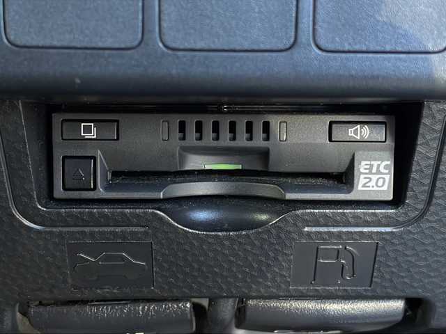 トヨタ ルーミー カスタムG S 三重県 2018(平30)年 3.3万km レーザーブルークリスタルシャイン 純正ナビ/バックカメラ/両側電動/クルーズコントロール/スペアキー/前方ドライブレコーダー/ビルトインETC2.0/前席シートヒーター/リヤサンシェード/純正フロアマット/革巻きステアリング/オートライト/ステアリングリモコン/電動格納ミラー/禁煙車