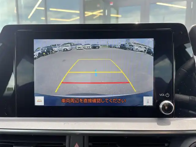 トヨタ プリウス U 東京都 2024(令6)年 1.5万km プラチナホワイトパールマイカ ディスプレイオーディオ/・コネクティッドナビ対応/・Bluetooth/・フルセグTV/バックカメラ/ETC2.0/前後ドライブレコーダー/AC100V電源1500W/シートヒーター/プリクラッシュセーフティ/レーダークルーズコントロール/レーントレーシングアシスト/車線維持支援機能/LEDヘッドライト/スマートキー/エンジンプッシュスタート