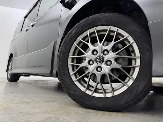 トヨタ ノア ハイブリッド Si ダブルバイビー 福岡県 2018(平30)年 5.1万km ブラック ワンオーナー　/モデリスタエアロ　/アルパイン製後席モニター、９型ナビ　/ＥＴＣ　/ドラレコ　/クルコン　/コーナーセンサー　/衝突被害軽減　/レーンキープ　/オートマチックハイビーム　/両側電動スライドドア　/ハーフレザーシート　/シートヒーター　/純正１６インチＡＷ　/ＬＥＤヘッドライト