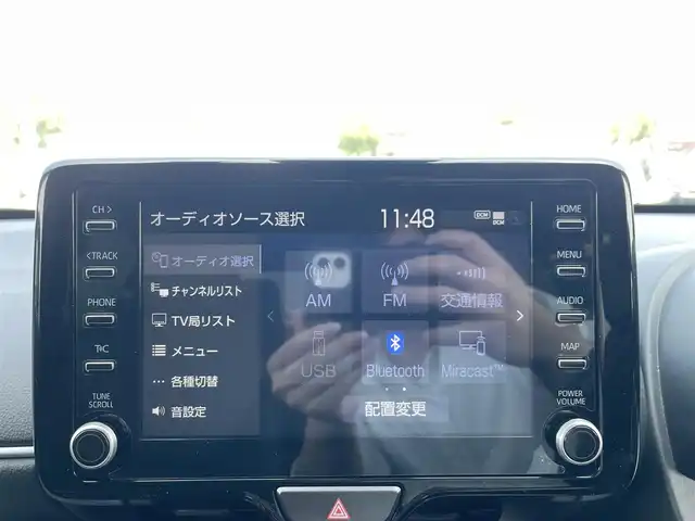 トヨタ ヤリスクロス Z 群馬県 2023(令5)年 2.8万km ブラックマイカ/ベージュ 2トーン ワンオーナー/純正ディスプレイオーディオ（AM.FM.USB.BT.TV）/セーフティセンス/・プリクラッシュセーフティ/・レーントレーシングアシスト/・レーダークルーズコントロール/・オートマチックハイビーム/・ロードサインアシスト/先行車発進告知機能/セカンダリーコリジョンブレーキ/パーキングサポートブレーキ/純正アルミホイール18インチ/純正LEDヘッドライト/純正フロアマット/純正バイザー/パワーシート/シートヒーター/ブレーキホールド/ステアリングヒーター