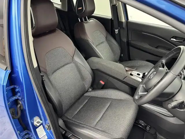 日産 オーラ G 福岡県 2024(令6)年 0.6万km ビビットブルー / スーパーブラック 2トーン ワンオーナー　/純正ナビ／フルセグTV/全方位カメラ　/ＢＯＳＥプレミアムサウンド　/ワイヤレス充電　/ビルトインＥＴＣ２．０　/デジタルインナーミラー　/前後ドライブレコーダー　/プロパイロット　/コーナーセンサー　/エマージェンシーブレーキ　/レーンキープ　/ＬＥＤヘッドライト