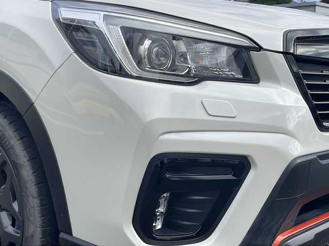 スバル フォレスター X－ブレイク 東京都 2018(平30)年 5.7万km クリスタルホワイトP ワンオーナー/メモリナビ/フルセグテレビ/バックカメラ/サイドカメラ/純正17インチアルミ/ルーフレール/全席シートヒーター/ハーフレザーシート/ETC/プッシュスタート/保証書/取説書/スペアスマートキー