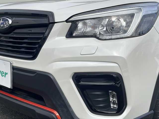 スバル フォレスター X－ブレイク 東京都 2018(平30)年 5.7万km クリスタルホワイトP ワンオーナー/メモリナビ/フルセグテレビ/バックカメラ/サイドカメラ/純正17インチアルミ/ルーフレール/全席シートヒーター/ハーフレザーシート/ETC/プッシュスタート/保証書/取説書/スペアスマートキー