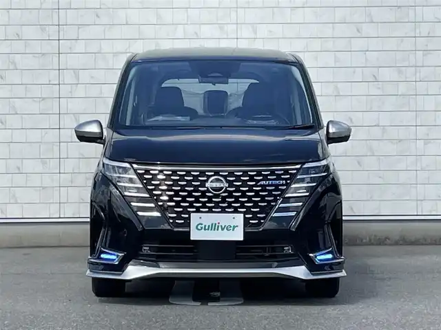 日産 セレナ e－パワー オーテック 福岡県 2025(令7)年 0.1万km ダイヤモンドブラック 純正12.3型SDナビ(フルセグTV/HDMI/BT)アラウンドビューモニタープロパイロットエマージェンシーブレーキBSM両側パワスラ前後ドラレコETC2.0デジタルインナーミラーUSBポート、タイプC置くだけ充電シートヒーターレーダーシート純正16インチアルミホイールプッシュスタートスマートキー