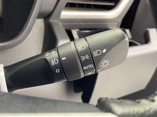 トヨタ ルーミー カスタムG 愛知県 2019(平31)年 7.2万km ブラックマイカメタリック 純正ナビ/・Ｂｌｕｅｔｏｏｔｈ/・フルセグ/・CD/DVD/・SD音楽録音/モデリスタエアロ/両側パワースライドドア/バックカメラ/ＥＴＣ/レーダークルーズコントロール/前方ドライブレコーダー/衝突軽減/コーナーセンサー/先行車発進警告/オートマチックハイビーム/純正アルミホイール/LEDヘッドライト