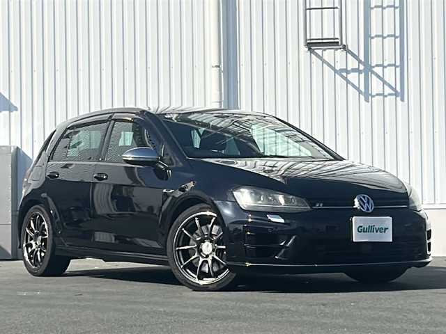 フォルクスワーゲン ゴルフ Ｒ 三重県 2014(平26)年 9.5万km ディープブラックパールエフェクト 純正ナビ/バックカメラ/本革シート/ＥＴＣ/スペアキー/前後ドラレコ/前後クリアランスソナー/シートヒーター/パワーシート/ＡＣＣ/オートライト/電動格納ミラー/革巻きステアリング/禁煙車