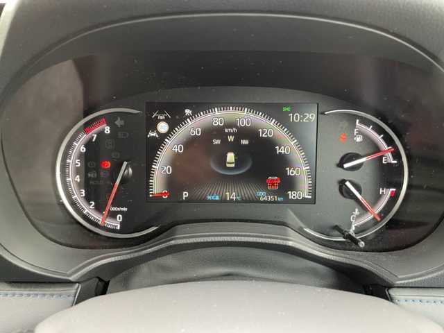 トヨタ ヴォクシー S－Z 神奈川県 2022(令4)年 6.5万km ホワイトパールクリスタルシャイン ワンオーナー				/純正10.5インチメモリーナビ			/・DTV/SD/CD/DVD/BT/HDMI			/バックカメラ/クリアランスソナー/ハーフレザーシート/前席シートヒーター/D席シートリフター/ビルトインETC2.0/ToyotaSafetySense/・アダプティブハイビームシステム/・オートマチックハイビーム/・プリクラッシュセーフティー/・レーントレーシングアシスト/・レーンディパーチャーアラート				/・発進遅れ告知機能/・ロードサインアシスト/・レーダークルーズコントロール/両側パワースライドドア/後席用サンシェード/前後ドライブレコーダー/純正17インチAW	/オートライト/純正LEDヘッドライト				/フォグランプ			/プッシュEgスタート/ストップ			/スマートキー×2	/純正フロアマット/取扱説明書/マルチメディア取扱説明書				/新車時保証書