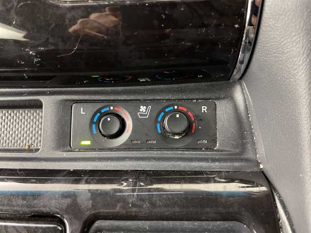 トヨタ アルファード S Cパッケージ 道央・札幌 2021(令3)年 6.1万km ホワイトパールクリスタルシャイン ・4WD/寒冷地仕様/・純正ディスプレイオーディオ　/・ナビ/BT/CD/DVD/・バックカメラ/・レーダークルーズコントロール/・ブラインドスポットモニター/・リヤクロストラフィックアラート/・トヨタセーフティセンス/・プリクラッシュセーフティ/・パワーシート/シートポジションメモリー/・シートヒーター/シートベンチレーション/・前後ドライブレコーダー/・MTモード付AT/・デジタルインナーミラー/・ステアリングスイッチ/ヒーター/・ビルトインETC/・両側パワースライドドア/・パワーバックドア/・三眼LEDヘッドライト/・オートマチックハイビーム/・ドアバイザー/・AC100V/・スマートキー/スペアキー