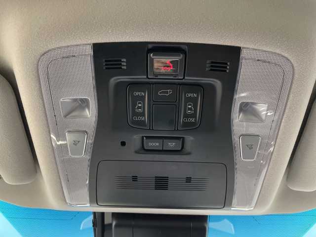 トヨタ アルファード S Cパッケージ 道央・札幌 2021(令3)年 6.1万km ホワイトパールクリスタルシャイン ・4WD/寒冷地仕様/・純正ディスプレイオーディオ　/・ナビ/BT/CD/DVD/・バックカメラ/・レーダークルーズコントロール/・ブラインドスポットモニター/・リヤクロストラフィックアラート/・トヨタセーフティセンス/・プリクラッシュセーフティ/・パワーシート/シートポジションメモリー/・シートヒーター/シートベンチレーション/・前後ドライブレコーダー/・MTモード付AT/・デジタルインナーミラー/・ステアリングスイッチ/ヒーター/・ビルトインETC/・両側パワースライドドア/・パワーバックドア/・三眼LEDヘッドライト/・オートマチックハイビーム/・ドアバイザー/・AC100V/・スマートキー/スペアキー