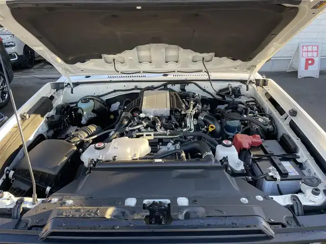 トヨタ ランドクルーザー AX 群馬県 2024(令6)年 3.4万km スーパーホワイトⅡ 7インチディスプレイオーディオ/バックカメラ/純正16インチアルミホイール/純正フロアマット/AHB/Bluetooth/スペアキー2本/ダウンヒルアシストコントロール/センターデフロック/寒冷地仕様/パワーステアリング/ETC/ターボ/４WD/電動格納ミラー/本革ステアリング/デジタルミラー