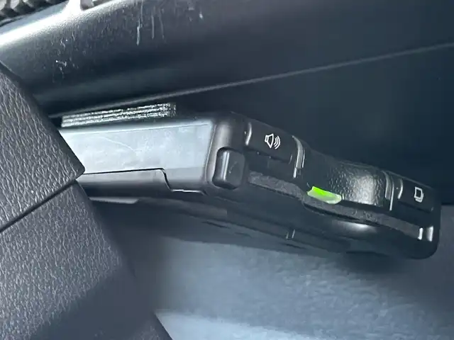 トヨタ ランドクルーザー AX 群馬県 2024(令6)年 3.4万km スーパーホワイトⅡ 7インチディスプレイオーディオ/バックカメラ/純正16インチアルミホイール/純正フロアマット/AHB/Bluetooth/スペアキー2本/ダウンヒルアシストコントロール/センターデフロック/寒冷地仕様/パワーステアリング/ETC/ターボ/４WD/電動格納ミラー/本革ステアリング/デジタルミラー