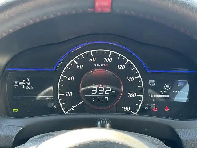 日産 ノート e－パワー ニスモ 静岡県 2018(平30)年 9.5万km スーパーブラック ユーザー買取車両/ハイブリッド車/純正SDナビ（MM317D-W）/[AM/FM/TV/BT/CD/DVD]/純正LEDヘッドライト/純正16インチAW/純正セミバケットシート/クルーズコントロール（追従走行あり）/スマートキー/スペアキー×１/車外カメラ（全方位、バック）/ETC/ドライブレコーダー/横滑り防止装置/衝突被害軽減システム/レーンアシスト/コーナーセンサー/保証書/取扱説明書