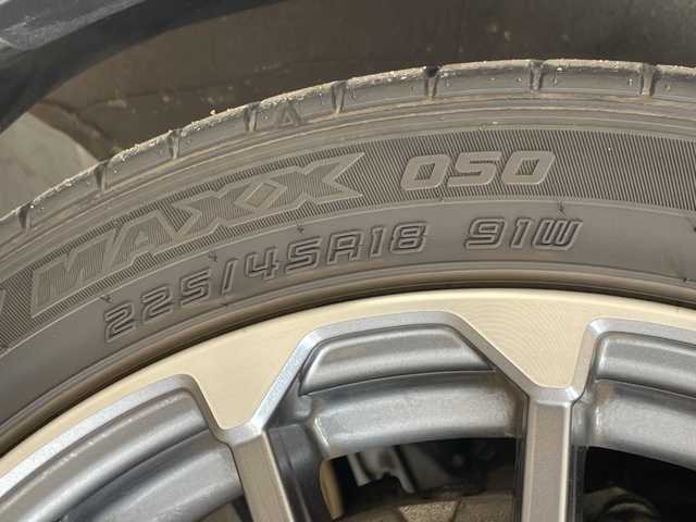 スバル レヴォーグ 1．6STIスポーツアイサイト 愛知県 2017(平29)年 2.9万km スティールブルーグレーM アイサイト/SDナビ/レーダークルーズコントロール/シートヒーター/バックカメラ/パワーシート/純正アルミホイール/ブラインドスポットモニター/LEDヘッドライト/パドルシフト/ダウンヒルアシストコントロール/オートマチックハイビーム/ETC/衝突軽減システム/フルセグ/CD DVD/Bluetooth/ステアリングスイッチ/スマートキー/プッシュスタート