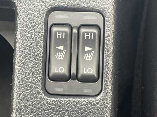 スバル レヴォーグ 1．6STIスポーツアイサイト 愛知県 2017(平29)年 2.9万km スティールブルーグレーM アイサイト/SDナビ/レーダークルーズコントロール/シートヒーター/バックカメラ/パワーシート/純正アルミホイール/ブラインドスポットモニター/LEDヘッドライト/パドルシフト/ダウンヒルアシストコントロール/オートマチックハイビーム/ETC/衝突軽減システム/フルセグ/CD DVD/Bluetooth/ステアリングスイッチ/スマートキー/プッシュスタート