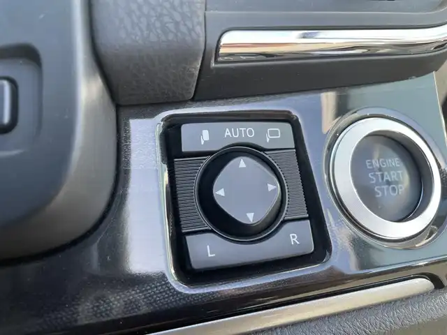 トヨタ クラウン アスリート S 千葉県 2015(平27)年 6.9万km ホワイトパールクリスタルシャイン 純正ナビ/フルセグTV/CD/DVD/HDD/Bluetooth/バックカメラ/ETC/ステアリングスイッチ/レーダークルーズコントロール/純正LEDヘッドライト/オートライト/フォグランプ/オートミラー/ウインカーミラー/ミリ波レーダープリクラッシュ/インテリジェントクリアランスソナー/全席オートウィンドウ/ドアバイザー/純正アルミホイール/純正フロアマット