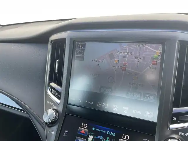 トヨタ クラウン アスリート S 千葉県 2015(平27)年 6.9万km ホワイトパールクリスタルシャイン 純正ナビ/フルセグTV/CD/DVD/HDD/Bluetooth/バックカメラ/ETC/ステアリングスイッチ/レーダークルーズコントロール/純正LEDヘッドライト/オートライト/フォグランプ/オートミラー/ウインカーミラー/ミリ波レーダープリクラッシュ/インテリジェントクリアランスソナー/全席オートウィンドウ/ドアバイザー/純正アルミホイール/純正フロアマット