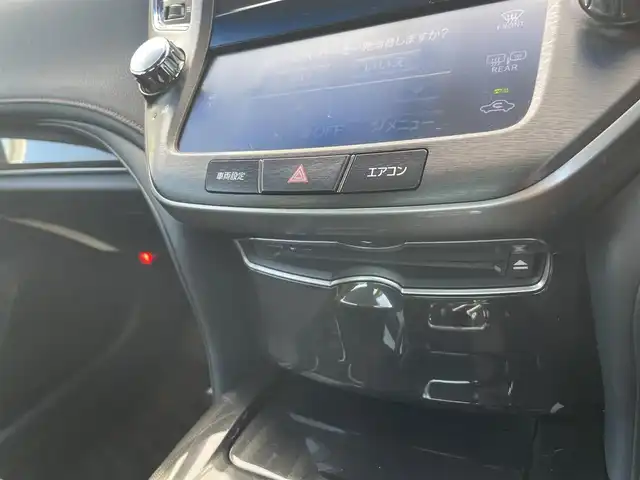 トヨタ クラウン アスリート S 千葉県 2015(平27)年 6.9万km ホワイトパールクリスタルシャイン 純正ナビ/フルセグTV/CD/DVD/HDD/Bluetooth/バックカメラ/ETC/ステアリングスイッチ/レーダークルーズコントロール/純正LEDヘッドライト/オートライト/フォグランプ/オートミラー/ウインカーミラー/ミリ波レーダープリクラッシュ/インテリジェントクリアランスソナー/全席オートウィンドウ/ドアバイザー/純正アルミホイール/純正フロアマット