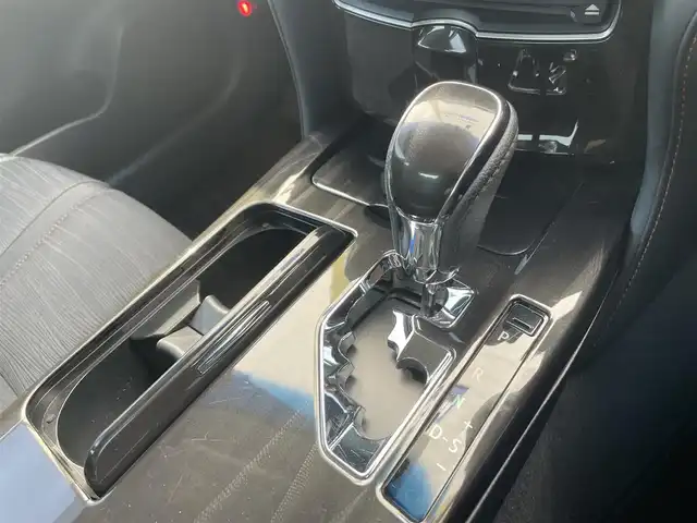 トヨタ クラウン アスリート S 千葉県 2015(平27)年 6.9万km ホワイトパールクリスタルシャイン 純正ナビ/フルセグTV/CD/DVD/HDD/Bluetooth/バックカメラ/ETC/ステアリングスイッチ/レーダークルーズコントロール/純正LEDヘッドライト/オートライト/フォグランプ/オートミラー/ウインカーミラー/ミリ波レーダープリクラッシュ/インテリジェントクリアランスソナー/全席オートウィンドウ/ドアバイザー/純正アルミホイール/純正フロアマット