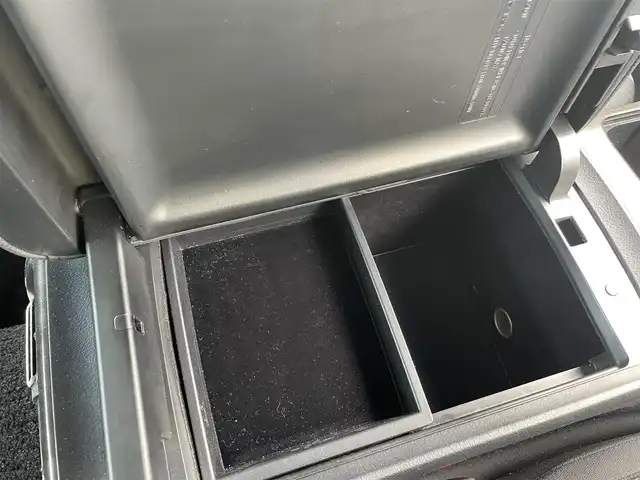 トヨタ クラウン アスリート S 千葉県 2015(平27)年 6.9万km ホワイトパールクリスタルシャイン 純正ナビ/フルセグTV/CD/DVD/HDD/Bluetooth/バックカメラ/ETC/ステアリングスイッチ/レーダークルーズコントロール/純正LEDヘッドライト/オートライト/フォグランプ/オートミラー/ウインカーミラー/ミリ波レーダープリクラッシュ/インテリジェントクリアランスソナー/全席オートウィンドウ/ドアバイザー/純正アルミホイール/純正フロアマット