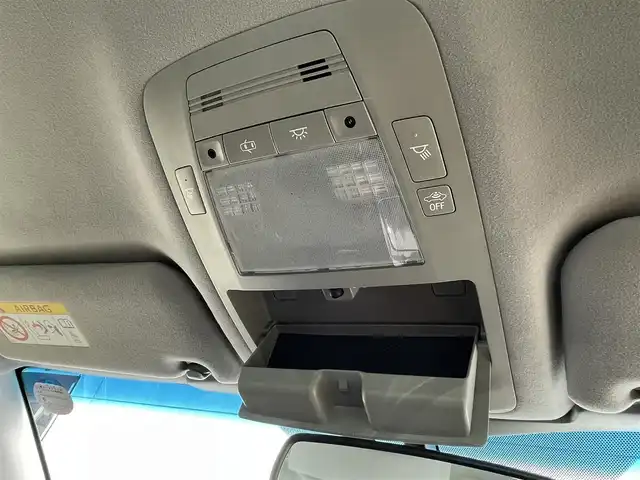 トヨタ クラウン アスリート S 千葉県 2015(平27)年 6.9万km ホワイトパールクリスタルシャイン 純正ナビ/フルセグTV/CD/DVD/HDD/Bluetooth/バックカメラ/ETC/ステアリングスイッチ/レーダークルーズコントロール/純正LEDヘッドライト/オートライト/フォグランプ/オートミラー/ウインカーミラー/ミリ波レーダープリクラッシュ/インテリジェントクリアランスソナー/全席オートウィンドウ/ドアバイザー/純正アルミホイール/純正フロアマット