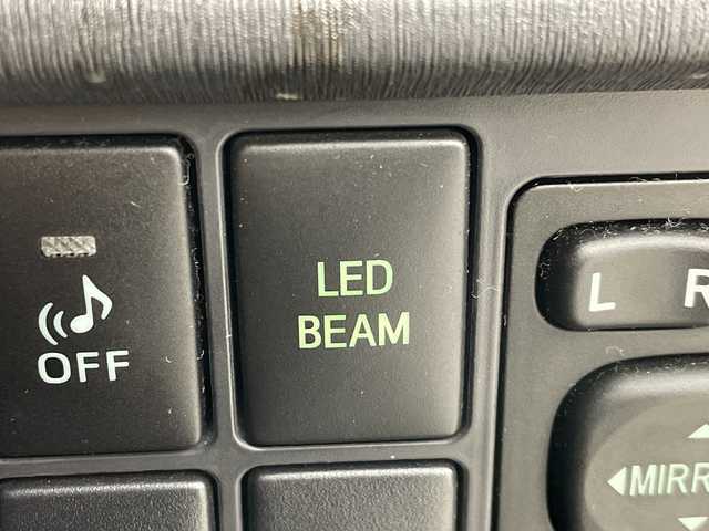 トヨタ プリウス S ツーリングセレ G’s 群馬県 2014(平26)年 7.2万km ブラック アルパイン９型ナビ　バックカメラ　フルセグTV　前後ドラレコ　ＥＴＣ　ＬＥＤヘッドライト　オートライト　純正Ｇ‘ｓアルミホイール　スマートキー　衝突被害軽減ブレーキ　クリアランスソナー　禁煙車