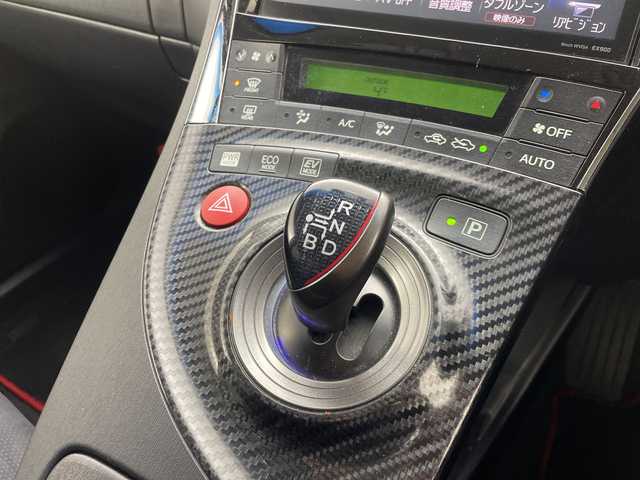 トヨタ プリウス S ツーリングセレ G’s 群馬県 2014(平26)年 7.2万km ブラック アルパイン９型ナビ　バックカメラ　フルセグTV　前後ドラレコ　ＥＴＣ　ＬＥＤヘッドライト　オートライト　純正Ｇ‘ｓアルミホイール　スマートキー　衝突被害軽減ブレーキ　クリアランスソナー　禁煙車