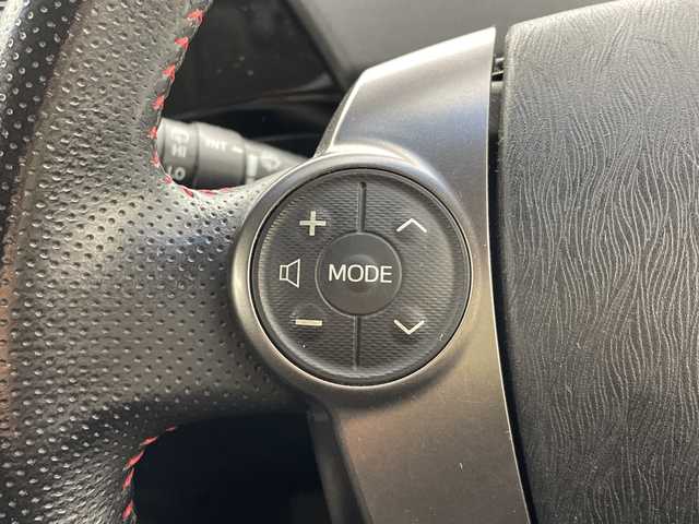 トヨタ プリウス S ツーリングセレ G’s 群馬県 2014(平26)年 7.2万km ブラック アルパイン９型ナビ　バックカメラ　フルセグTV　前後ドラレコ　ＥＴＣ　ＬＥＤヘッドライト　オートライト　純正Ｇ‘ｓアルミホイール　スマートキー　衝突被害軽減ブレーキ　クリアランスソナー　禁煙車