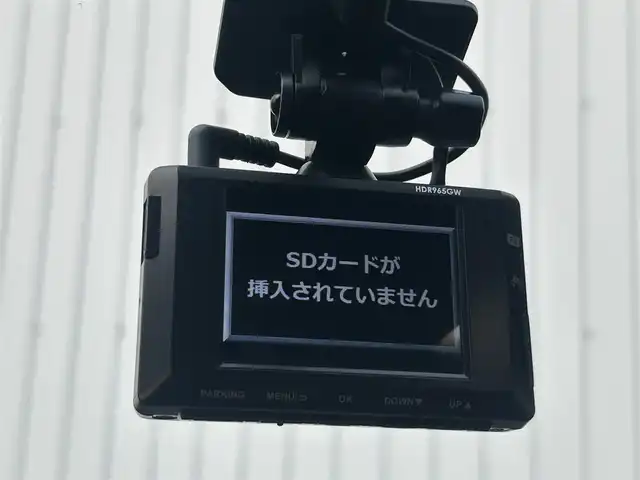 ホンダ ヴェゼル ハイブリッド e:HEV PLaY 熊本県 2021(令3)年 3.9万km クリスタルブラックパール 純正メモリーナビ/AM/FM/USB/Bluetooth/スマホ連携/オーディオアプリ/フルセグTV/ホンダセンシング/・路外逸脱抑制機能/・アダプティブクルーズコントロール/・ブラインドスポットインフォメーション/・踏み間違い衝突軽減システム/・衝突軽減ブレーキ/・パーキングセンサーシステム/・オートハイビーム/・後退出庫サポート/マルチビューカメラシステム/ヒルディセントコントロール/ハンズフリーパワーバックドア/パノラマルーフ/ワイヤレス充電器/LEDヘッドライト/・フォグランプ/・ヘッドライトレベライザー/革巻きステアリング/・ステアリングスイッチ/・ステアリングヒーター/・パドルシフト/電動格納ミラー/・ウィンカラーミラー/フロントデアイサ/電子パーキングブレーキ/・ブレーキホールド/プッシュスタートボタン/スマートキー/純正アルミホイール/純正ドアバイザー/純正フロアマット