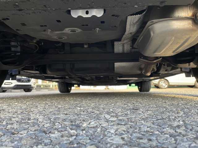 マツダ デミオ XD ツーリング 大阪府 2015(平27)年 14万km スノーフレイクホワイトパールマイカ ワンオーナー/純正メモリナビ/・DVD/CD/FM/AM/Bluetooth/・フルセグテレビ/ETC/ドライブレコーダー/バックカメラ/レーンキープアシスト/クルーズコントロール/盗難防止装置/革巻きステアリング/ステアリングリモコン/パドルシフト/コーナーセンサー/LEDヘッドライト/オートライト/オートエアコン/ドアバイザー/ヘッドアップディスプレイ/スマートキー×2/プッシュスタート/12V電源/USBジャック/純正16インチアルミホイール/純正フロアマット/取扱説明書/保証書