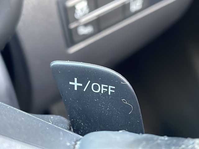 マツダ デミオ XD ツーリング 大阪府 2015(平27)年 14万km スノーフレイクホワイトパールマイカ ワンオーナー/純正メモリナビ/・DVD/CD/FM/AM/Bluetooth/・フルセグテレビ/ETC/ドライブレコーダー/バックカメラ/レーンキープアシスト/クルーズコントロール/盗難防止装置/革巻きステアリング/ステアリングリモコン/パドルシフト/コーナーセンサー/LEDヘッドライト/オートライト/オートエアコン/ドアバイザー/ヘッドアップディスプレイ/スマートキー×2/プッシュスタート/12V電源/USBジャック/純正16インチアルミホイール/純正フロアマット/取扱説明書/保証書