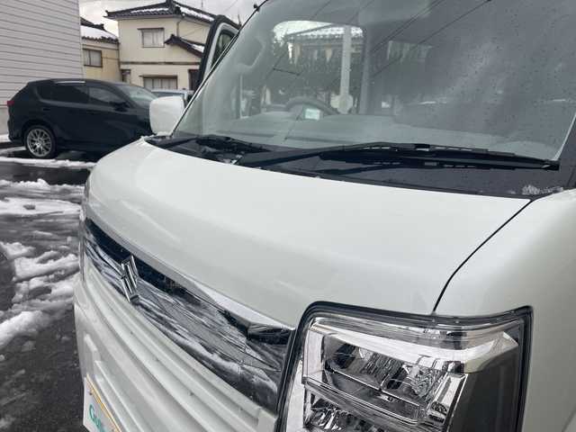 スズキ エブリイ JOINターボ 山形県 2024(令6)年 0.9万km パールホワイト 4WD/ターボエンジン/禁煙車/純正ディスプレイオーディオ/appleCarplay/AndroidAuto/FM/AM/Bluetooth接続/両側パワースライドドア/衝突軽減ブレーキ/後方コーナーセンサー/バックカメラ/アイドリングストップ/オートライト/LEDヘッドライト/横滑り防止装置/純正ドアバイザー/パワステ/パワーウィンドウ