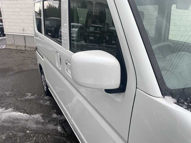 スズキ エブリイ JOINターボ 山形県 2024(令6)年 0.9万km パールホワイト 4WD/ターボエンジン/禁煙車/純正ディスプレイオーディオ/appleCarplay/AndroidAuto/FM/AM/Bluetooth接続/両側パワースライドドア/衝突軽減ブレーキ/後方コーナーセンサー/バックカメラ/アイドリングストップ/オートライト/LEDヘッドライト/横滑り防止装置/純正ドアバイザー/パワステ/パワーウィンドウ