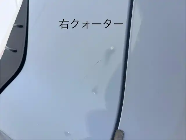 トヨタ アクア G G’s 三重県 2015(平27)年 19.4万km ライムホワイトパールクリスタルシャイン シートヒーター(運転席/助手席)/純正9インチナビ(Bluetooth/CD/DVD/地デジTV/FM/AM/SD)/ドライブレコーダー(前)/バックカメラ/ETC/セーフティセンスC(プリクラッシュセーフティシステム/レーンディパーチャーアラート/オートマチックハイビーム)/クルーズコントロール/ステアリングスイッチ/純正フロアマット/ドアバイザー/スマートエントリーパッケージ/ブラック加飾LEDヘッドランプ/開口部台形メッキ横6本桟フロントエアロバンパー/LEDフロントフォグランプ/LEDイルミネーションランプ/ボディ同色サイドシルスポイラー/エアロバンパー/「Ｇ’s」エンブレム(フロントフェンダー/リア)/195/45R17タイヤ/17インチ光機アルミホイール/ローダウンサスペンション/アルミペダル/ブラック合皮/アルカンターラコンビスポーツシート(「G’s」エンブレム付)/シルバーステッチ入アームレスト付センターコンソールボックス/スペアキー
