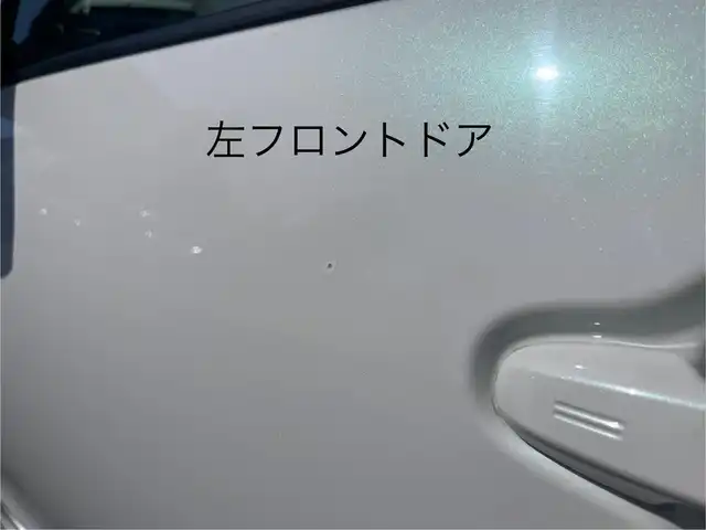 トヨタ アクア G G’s 三重県 2015(平27)年 19.4万km ライムホワイトパールクリスタルシャイン シートヒーター(運転席/助手席)/純正9インチナビ(Bluetooth/CD/DVD/地デジTV/FM/AM/SD)/ドライブレコーダー(前)/バックカメラ/ETC/セーフティセンスC(プリクラッシュセーフティシステム/レーンディパーチャーアラート/オートマチックハイビーム)/クルーズコントロール/ステアリングスイッチ/純正フロアマット/ドアバイザー/スマートエントリーパッケージ/ブラック加飾LEDヘッドランプ/開口部台形メッキ横6本桟フロントエアロバンパー/LEDフロントフォグランプ/LEDイルミネーションランプ/ボディ同色サイドシルスポイラー/エアロバンパー/「Ｇ’s」エンブレム(フロントフェンダー/リア)/195/45R17タイヤ/17インチ光機アルミホイール/ローダウンサスペンション/アルミペダル/ブラック合皮/アルカンターラコンビスポーツシート(「G’s」エンブレム付)/シルバーステッチ入アームレスト付センターコンソールボックス/スペアキー