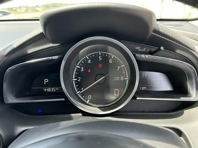 マツダ デミオ 15Sツーリング 鳥取県 2018(平30)年 4.5万km エターナルブルーマイカ 純正ナビ/フルセグ/DVD/CD/BT/USB/全方位カメラ・ETC/前方ドライブレコーダー/前席シートヒーター/衝突軽減ブレーキ/レーダークルーズコントロール/レーンキープアシスト/LEDヘッドライト/純正15インチアルミホイール/プッシュエンジンスタート/アイドリングストップ/フロアマット/ドアバイザー/保証書・取扱説明書/スペアキー