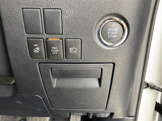 トヨタ アルファード S Cパッケージ 千葉県 2022(令4)年 0.7万km ホワイトパールクリスタルシャイン ツインムーンルーフ/トヨタセーフティセンス/・プリクラッシュセーフティ/・レーントレーシングアシスト/・クリアランスソナー/・ブラインドスポットモニター/・ロードサインアシスト/・オートハイビーム/コネクティッドナビ付ディスプレイオーディオ/CD BT USB フルセグ/後席フリップダウンモニター/バックカメラ/両側パワースライドドア/パワーバックドア/アダプティブクルーズコントロール/LEDオートライト/レザーシート/メモリ機能付きパワーシート/シートエアコン/ステアリングヒーター/ブレーキホールド/パーキングスイッチ/スマートキー/プッシュスタート/ビルトインETC2.0