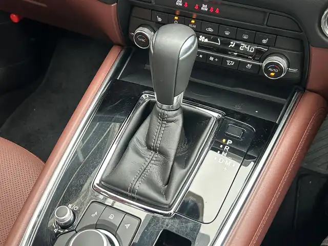 マツダ ＣＸ－８ XD エクスクルーシブモード 静岡県 2022(令4)年 2.7万km スノーフレイクホワイトパールマイカ ４ＷＤ/衝突軽減システム/純正ＳＤナビ/フルセグＴＶ/ＢＴオーディオ/ＥＴＣ2.0/全周囲カメラ/レザーシート/シートヒーター/エアシート/パワーシート/ハンドルヒーター/ダブルエアコン/サンルーフ/ガラスルーフ/ルーフレール/前後コーナーセンサー/電動リアゲート(フットセンサー)/追従機能付クルコン/ＬＡＳ(レーンキープアシストシステム)/スペアキー/カーテンエアバッグ/LEDヘッドライト/オートライト/純正フロアマット/純正１９ＡＷ