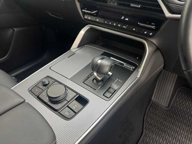 マツダ ＣＸ－６０ 25S Lパッケージ 兵庫県 2023(令5)年 2.6万km ロジウムホワイトプレミアムメタリック 純正ディスプレイオーディオ/純正SDナビ、Bluetooth、HDMI、スマートフォン連携、USB/フルセグ/ワイヤレス充電/ETC/HUD/ACC/LKA/BSM/PCS/ドライバー異常時対応システム/コーナーセンサー/パドルシフト/アイドリングストップ/レザーシート/シートヒーター/ステアリングヒーター/パワーバックドア/LEDヘッドライト/LEDフォグランプ/シースルービュー/オートハイビーム/純正ラバーマット/純正２０AW