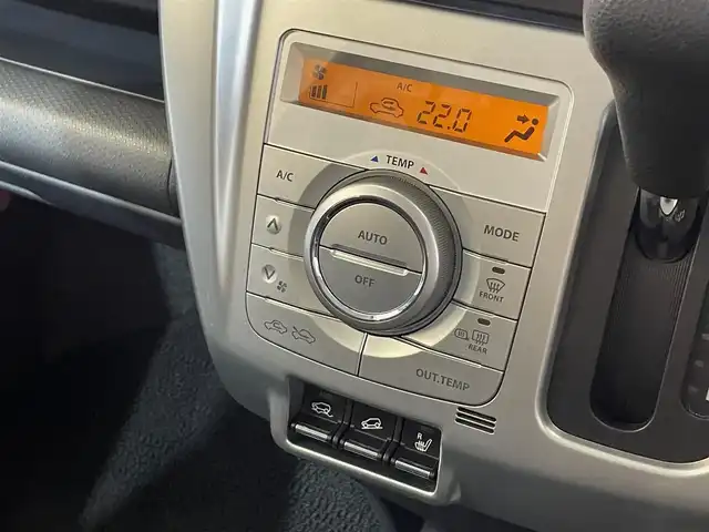スズキ ハスラー G 岩手県 2015(平27)年 8.2万km アーバンブラウンパールメタリック ４WD/シートヒーター/衝突被害軽減ブレーキ/ヒルディセントコントロール/ドライブレコーダー/ETC/純正ナビ（CD ワンセグ）/横滑り防止装置/バックカメラ/HIDヘッドライト/オートエアコン/オートライト/社外１４インチアルミホイール/ベンチシート/ドアバイザー