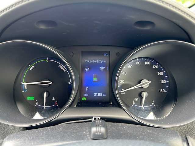 トヨタ Ｃ－ＨＲ S LEDパッケージ 茨城県 2019(令1)年 3.2万km シルバー 純正ＳＤナビ　/レーダークルーズコントロール　/ドライブレコーダー　/バックカメラ　/オールオートパワーウィンドウ　/コーナーセンサー前後　/ＬＥＤライト　/オートマチックハイビーム　/純正１７インチアルミホイール/純正フロアマット/衝突軽減システム/パワーステアリング