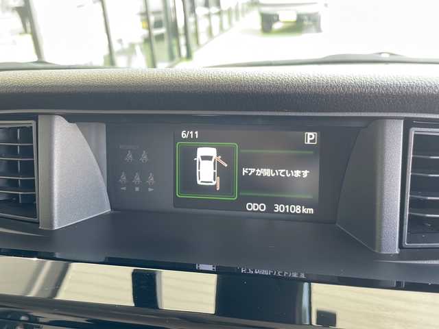トヨタ タンク カスタムG－T 愛知県 2018(平30)年 3.1万km ブラックマイカ/マゼンダベリーメタリック 衝突被害軽減ブレーキ/純正7インチSD（ナビ無し）/クルーズコントロール/シートヒーター/フルセグTV/CD DVD/Bluetooth/コーナーセンサー/純正アルミホイール/LEDヘッドライト/オートライト/ドライブレコーダー/ETC/ステアリングスイッチ/スマートキー/プッシュスタート