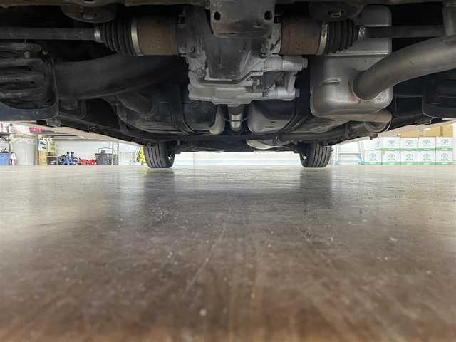 ホンダ ステップワゴン スパーダ クルスピセンシング 道央・札幌 2021(令3)年 3.3万km プラチナホワイトパール 4WD/寒冷地仕様/純正9インチナビ/・フルセグTV/CD/DVD/BT/SD/USB/バックカメラ/両側パワースライドドア/ハーフレザーシート/前席シートヒーター/ホンダセンシング/・衝突被害軽減ブレーキ/・誤発進抑制機能/・路外逸脱抑制機能/・先行車発進お知らせ機能/・標識認識機能/横滑り防止装置/アダプティブクルーズコントロール/ビルトインETC2.0/社外ドライブレコーダー/アイドリングストップ/プッシュスタート/スマートキーx2/ウインカーミラー/純正フロアマット/ドアバイザー/ステアリングリモコン/パドルシフト/オートライト/LEDヘッドライト/フォグライト/3列シート/わくわくゲート/純正16インチAW/新車時保証書/取扱説明書/ナビ取扱説明書