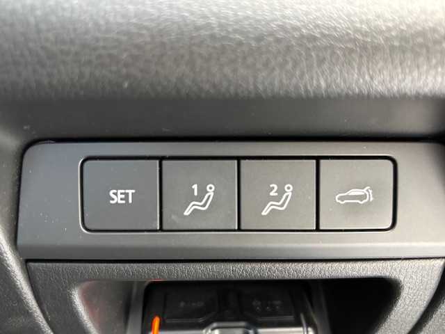 マツダ ＣＸ－３０ 20S Lパッケージ 埼玉県 2021(令3)年 2.8万km チタニウムフラッシュマイカ i-ACTIVSENSE/純正メーカーナビ/ CD/DVD/BT/フルセグ/USB/HDMI/アラウンドビューモニター/パワーシート/シートヒーター/ステアリングヒーター/パワーバックドア/レーダークルーズコントロール/レーンキープアシスト/電子パーキングブレーキ/オートブレーキホールド/ETC/スマートキー/禁煙車